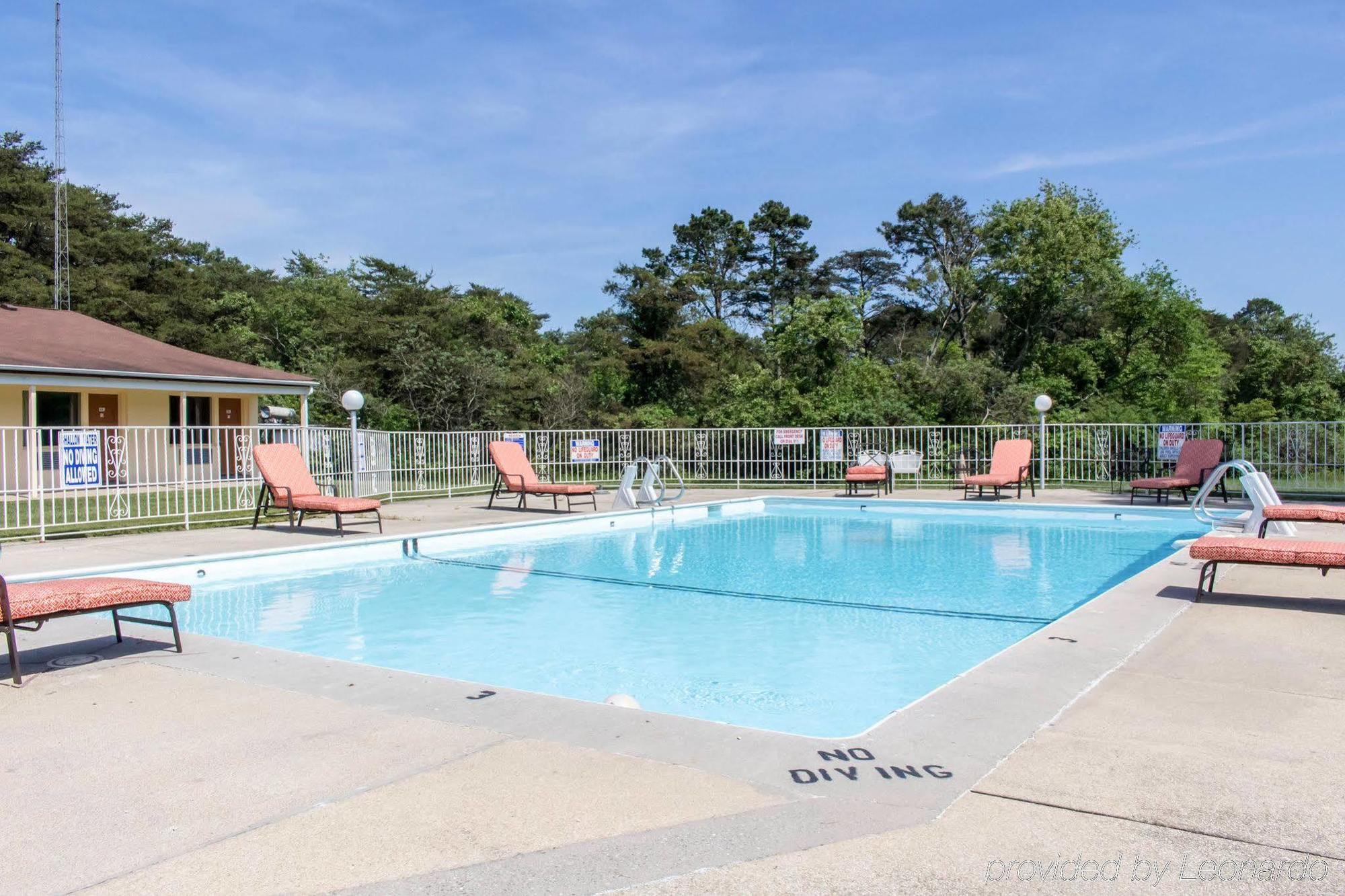 Oceanside Lodge Marmora エクステリア 写真